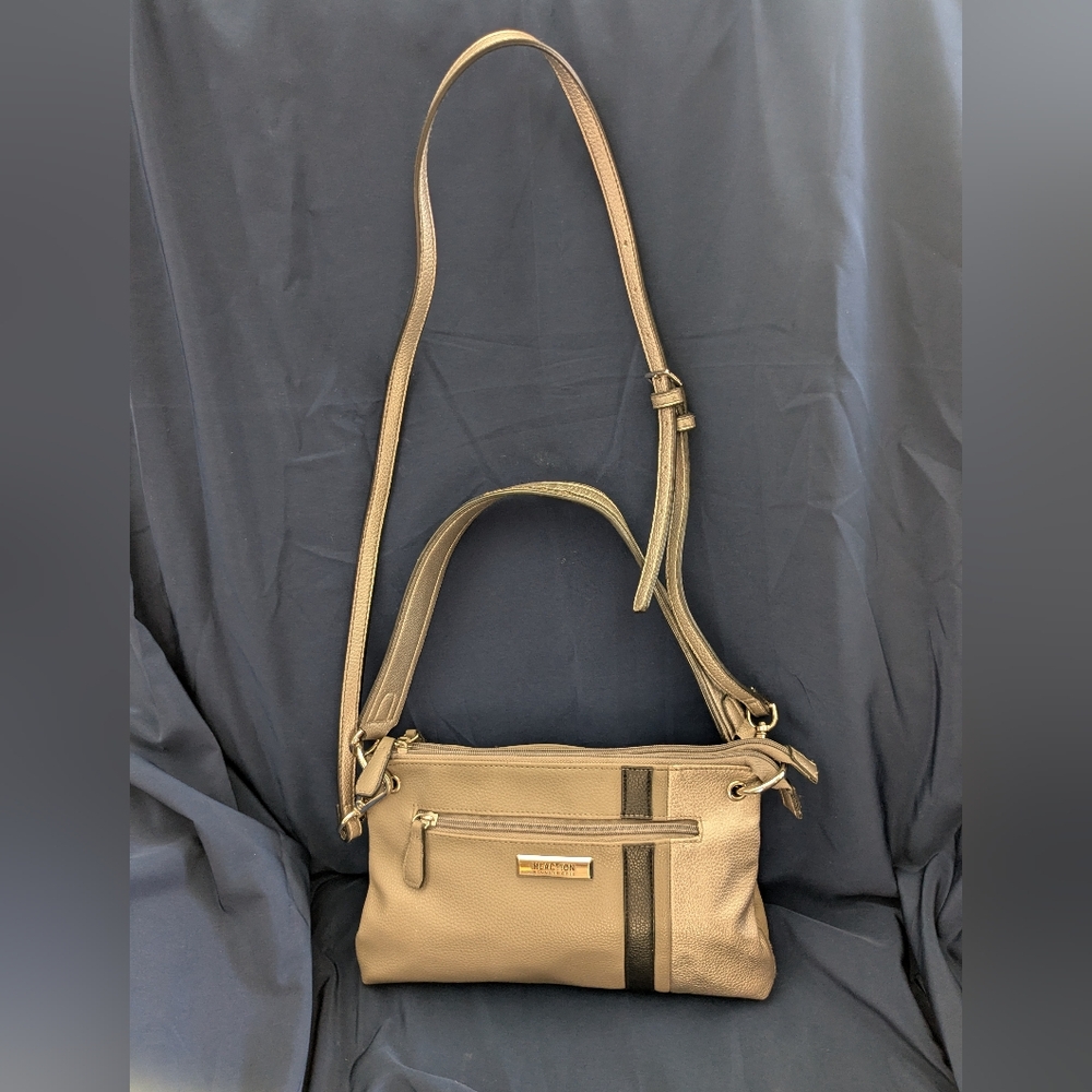 Kenneth Cole Reaction Tonal Gray Crossbody Bag - Metallic Accents